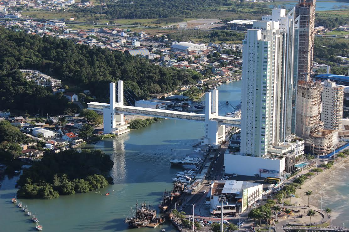 Ape Da Monica Apartment Balneário Camboriú Exterior foto